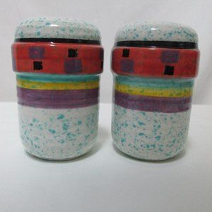 Treasure Craft Paradise Vintage Southwest Salt & Pepper Shaker Set 2 Stoneware